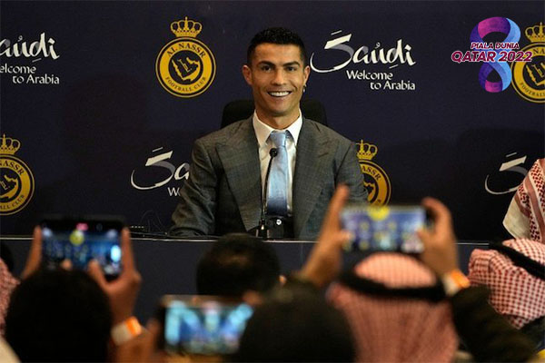 Diperkenalkan Al Nassr, Ronaldo Beberkan Alasan Pergi dari Eropa