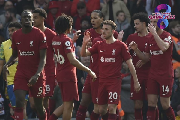 Henderson Memuji Lini Depan Liverpool Usai Laga Kontra Nottingham